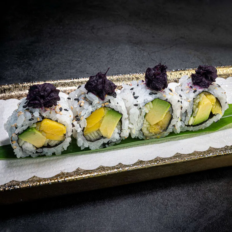 VEGGIE LOVE ROLL