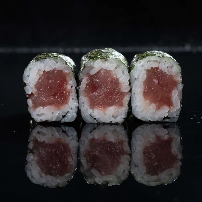 TUNA MAKI
