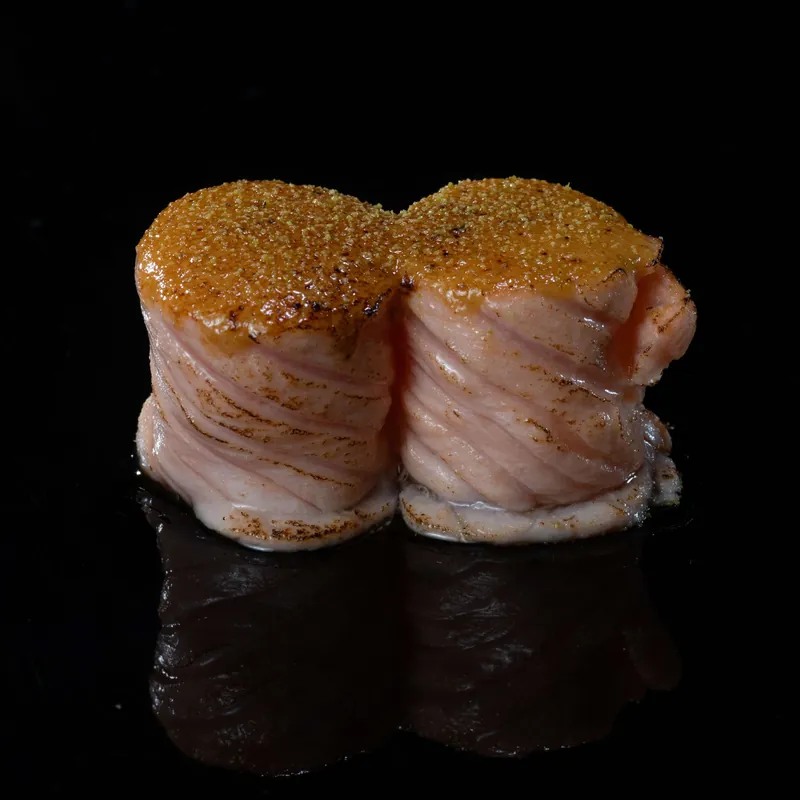 PISTACHIO SALMON BLAZE GUNKAN